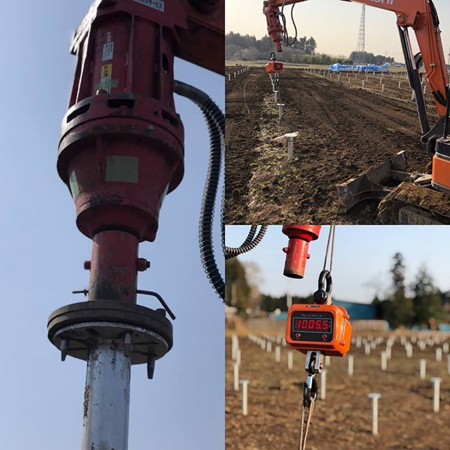 今日は阿見町の野立て太陽光の現場で杭の引き抜き強度試験を行いました。