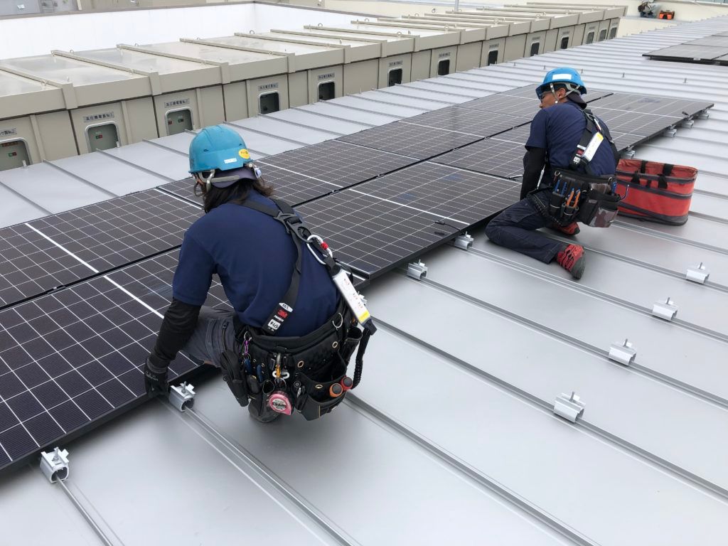 土浦市　蓄電池　太陽光パネル　自社施工業者　工事　業務用　太陽光パネルの設置・点検