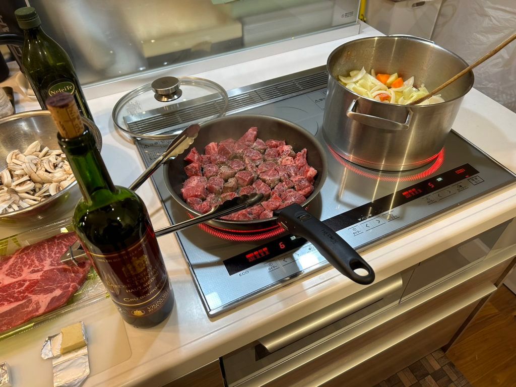 茨城県　蓄電池　太陽光発電　アミカブルサービス　高野社長の料理は本格的！！