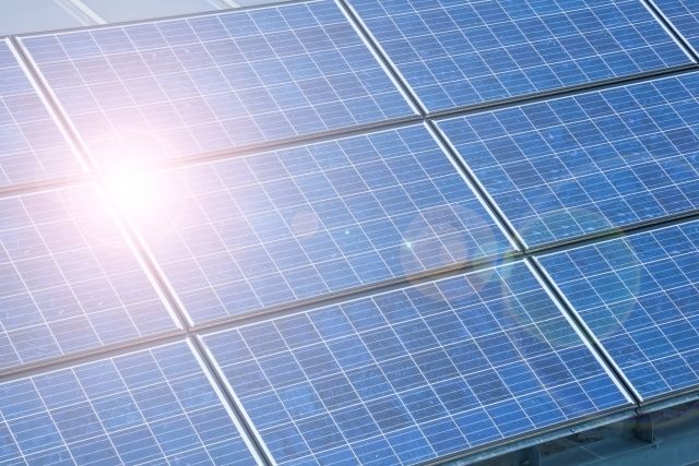 太陽光発電で起こりうる近隣住民とのトラブルの事例をご紹介