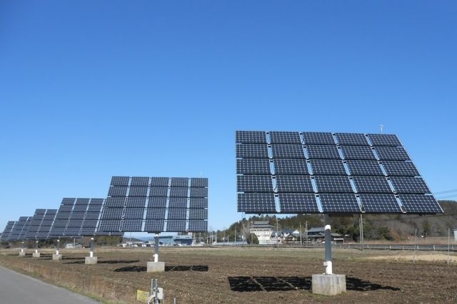 太陽光発電は個人投資向きなのか？メリットや向いている人を紹介